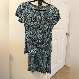 2 pcs Top & Skirt Sea foam blue & black- detailed attached front buckle. Size 8P